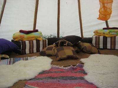 inside_tipi-2